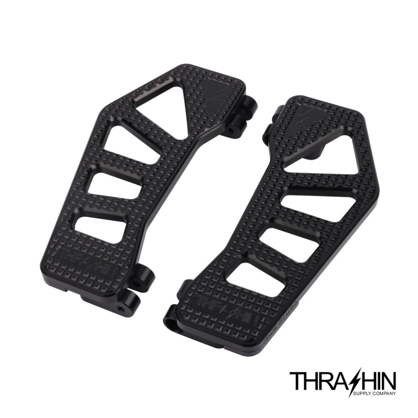 THRASHIN Black Apex Bagger Rider Floorboards. Fits Touring 1982up & FL Softail 1986-2017.